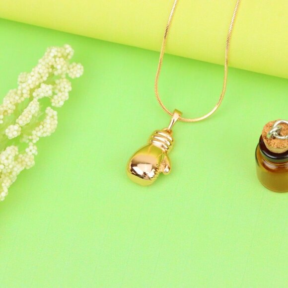 "Boxing Glove Rose Gold Pendant for Sporty Charm, XPPT1285 - Picture 4 of 12